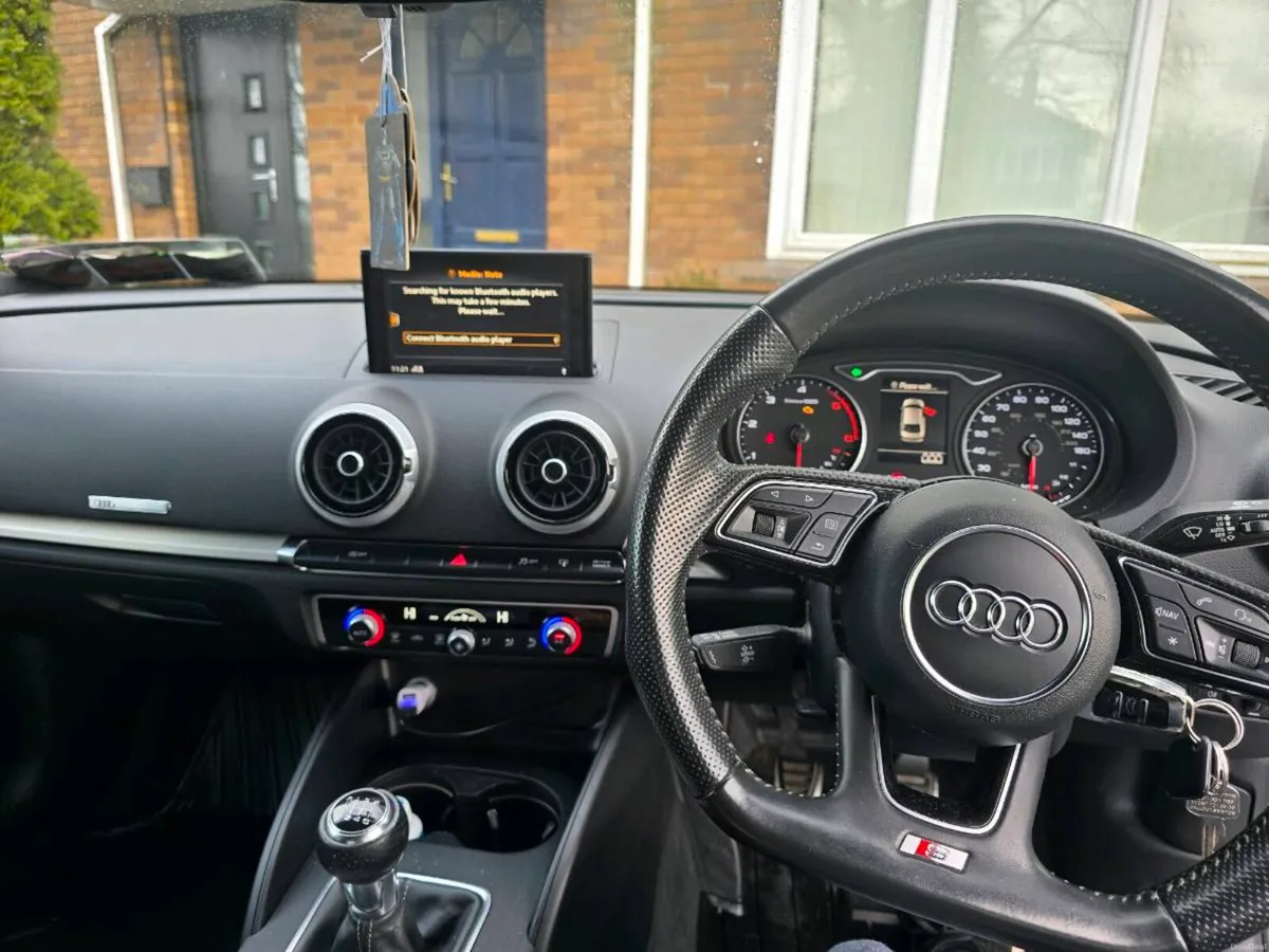 Audi a3 s-line 2.0 diesel 150 hp - Image 4