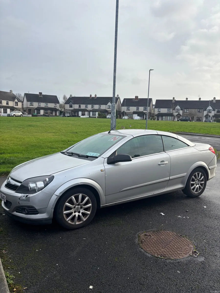 Opel Astra 2006 - Image 2
