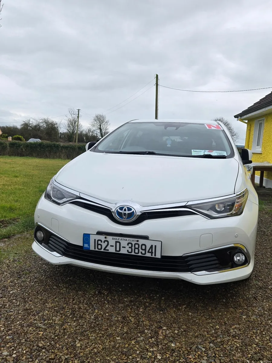 Toyota Auris 2016 - Image 1