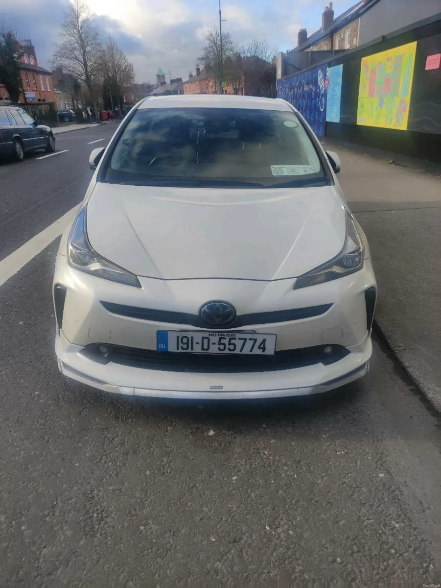 Toyota Prius 2019 Taxi for Rent - Image 2