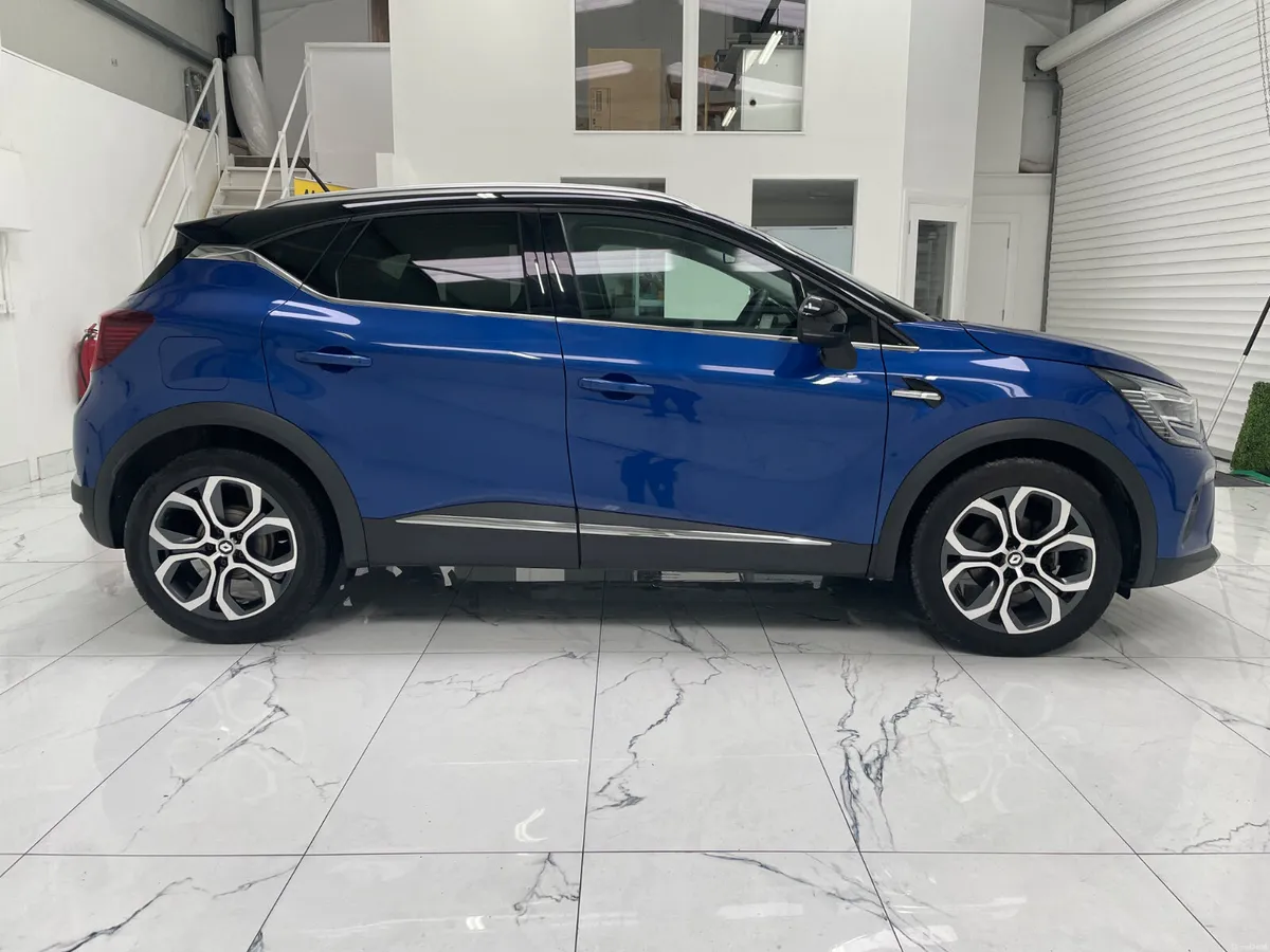 Renault Captur 2022 - Image 2