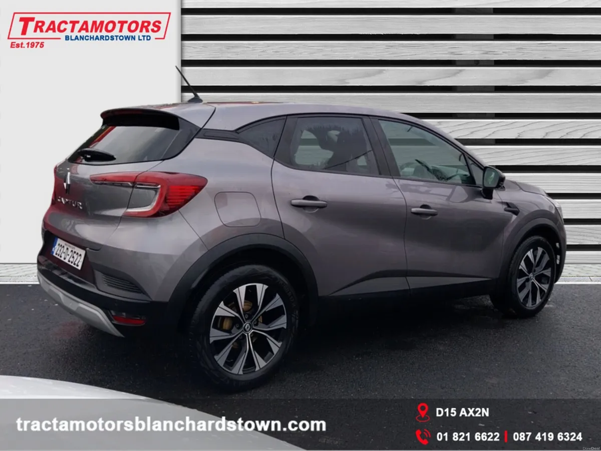 Renault Captur EVOLUTION TCE 140 AUTO MY23 5DR - Image 3