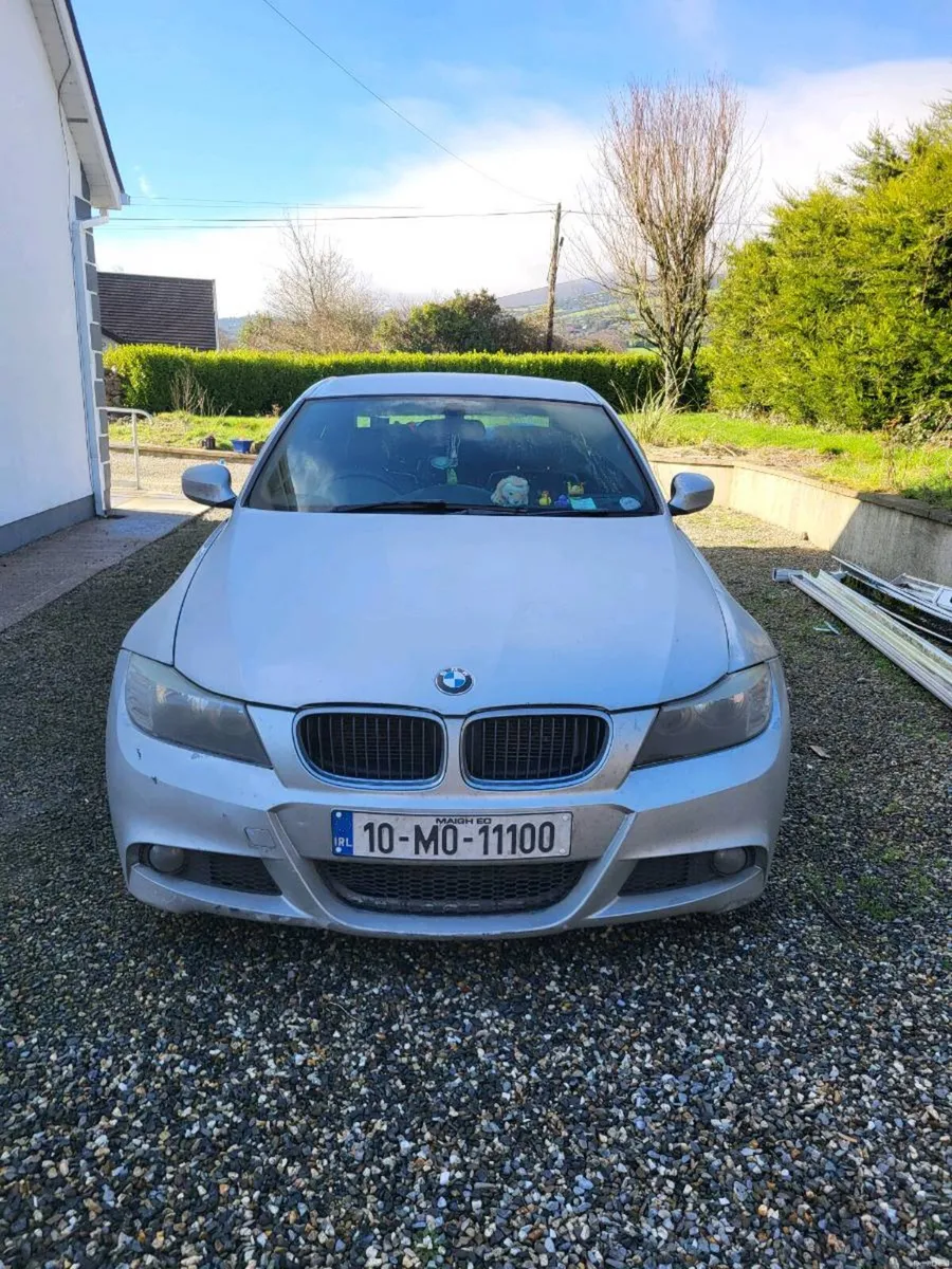 Bmw e90 2010 - Image 1