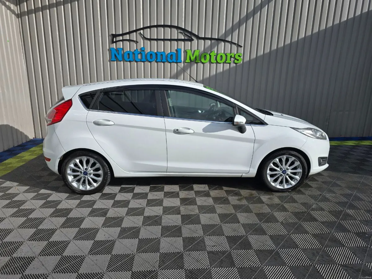 2015 Ford Fiesta Titanium 1.0 Petrol - Image 3