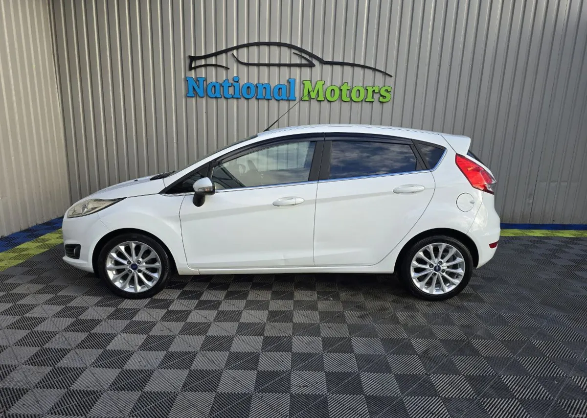 2015 Ford Fiesta Titanium 1.0 Petrol - Image 6