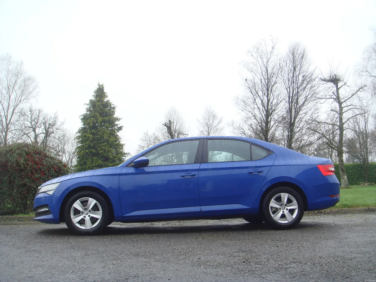 202 Superb S 2.0 TDI 150 BHP €200 Tax NCT3/28 - Image 2