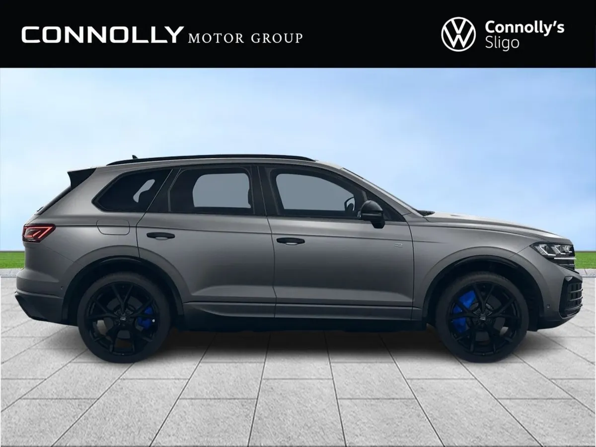 Volkswagen Touareg R 3.0 TSI PHEV 462HP - Image 3