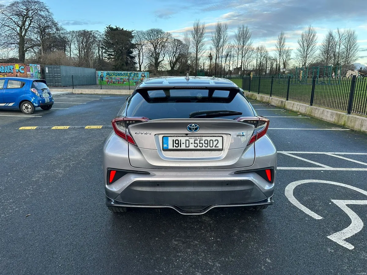 Toyota C-HR HIGH SPEC - Image 4