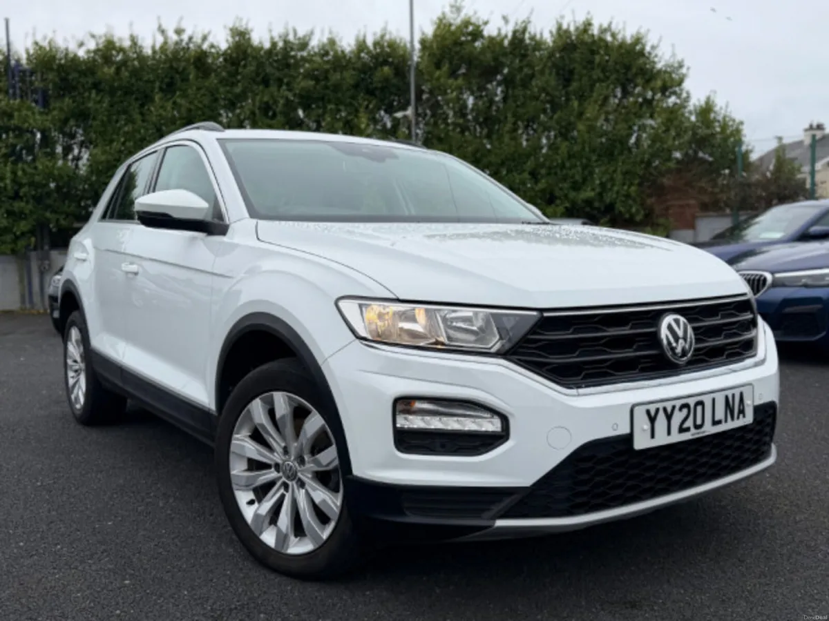 Volkswagen T-Roc SE TSI - Image 2