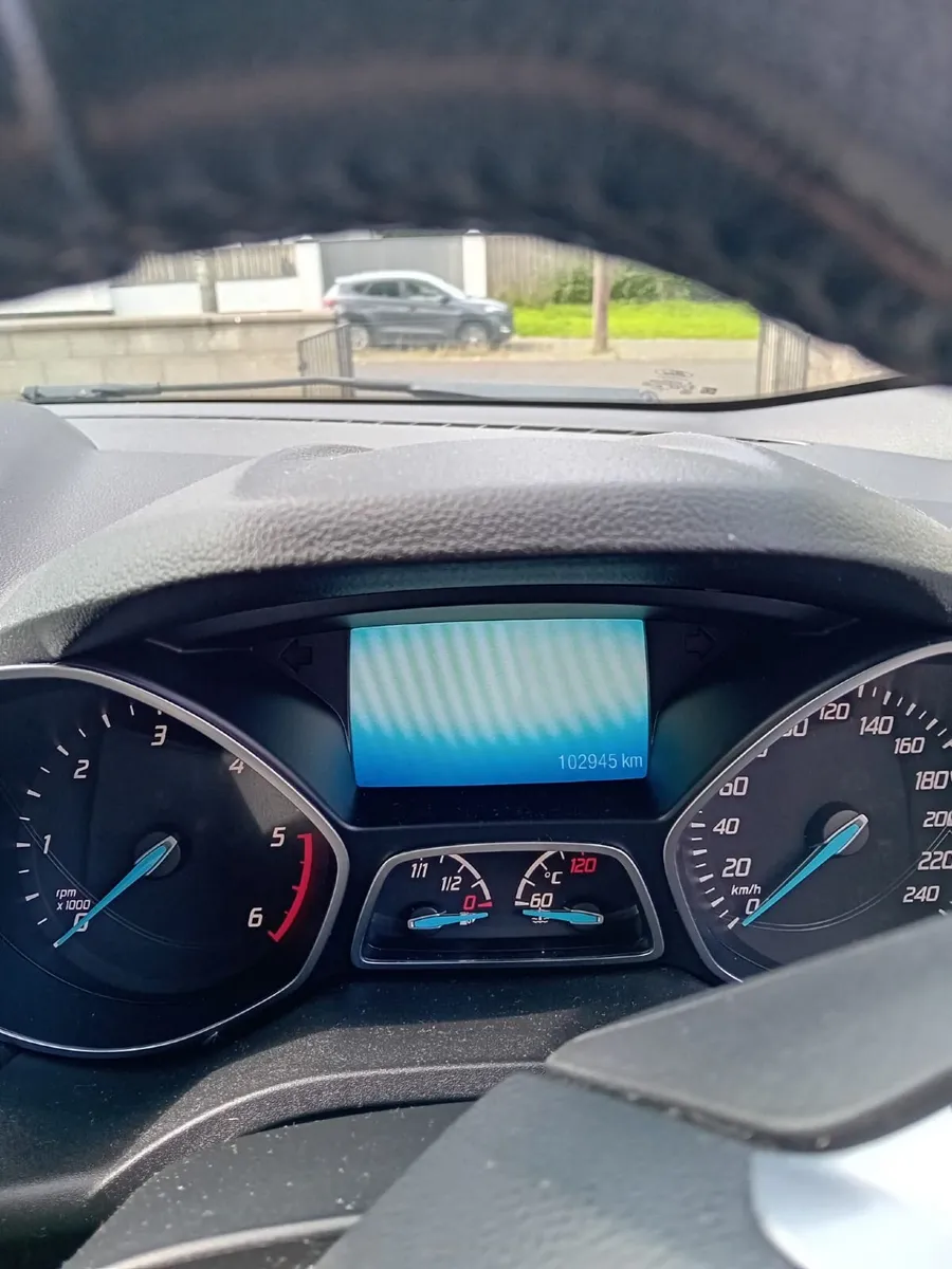 Ford Kuga 2016 - Image 4