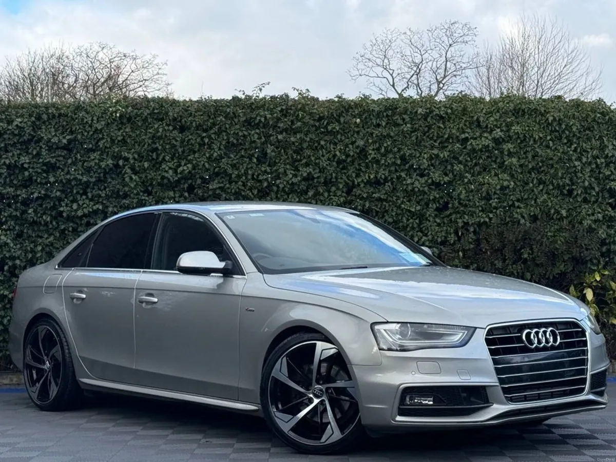 Audi A4 S-LINE 2.0 TFSI // NEW 19" S-LINE ALLOYS / - Image 1