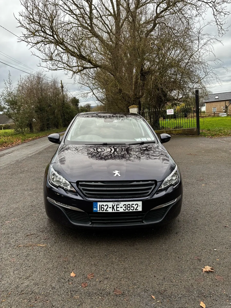 Peugeot 308 - Image 2