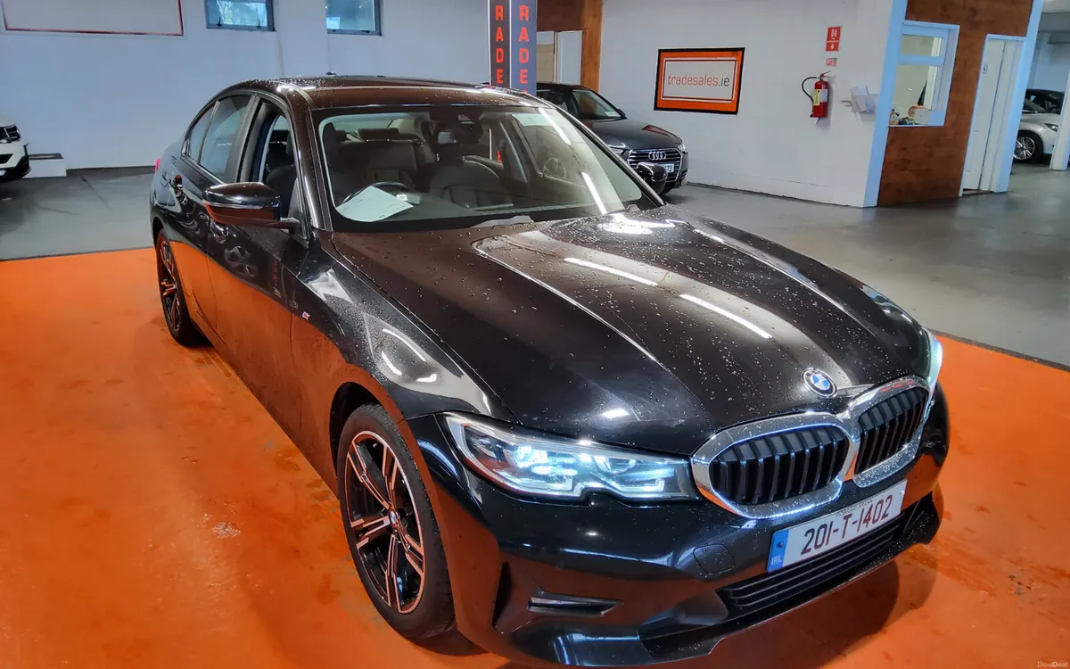 BMW 3-Series 2020 - Image 1