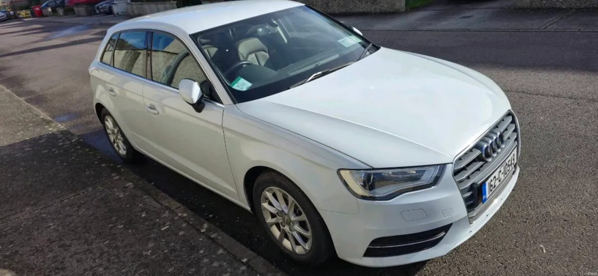 AUDI A3 1.4TFSI AUTOMATIC SPORTBACK - Image 4