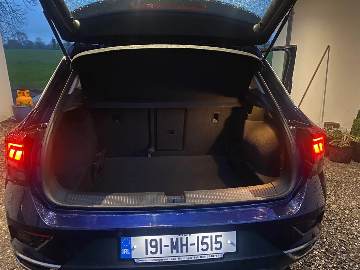 Volkswagen T-Roc 2019 - Image 2
