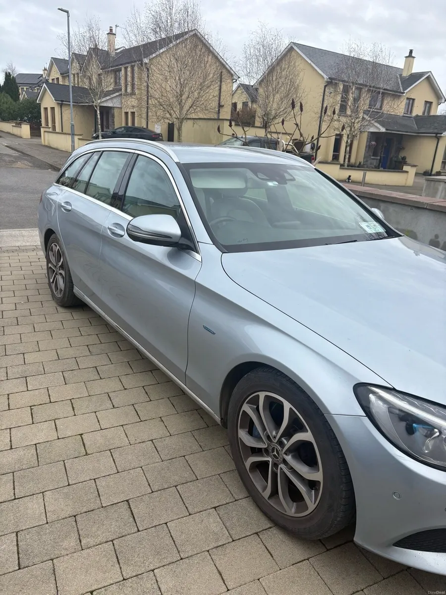 Mercedes C350E - Image 2
