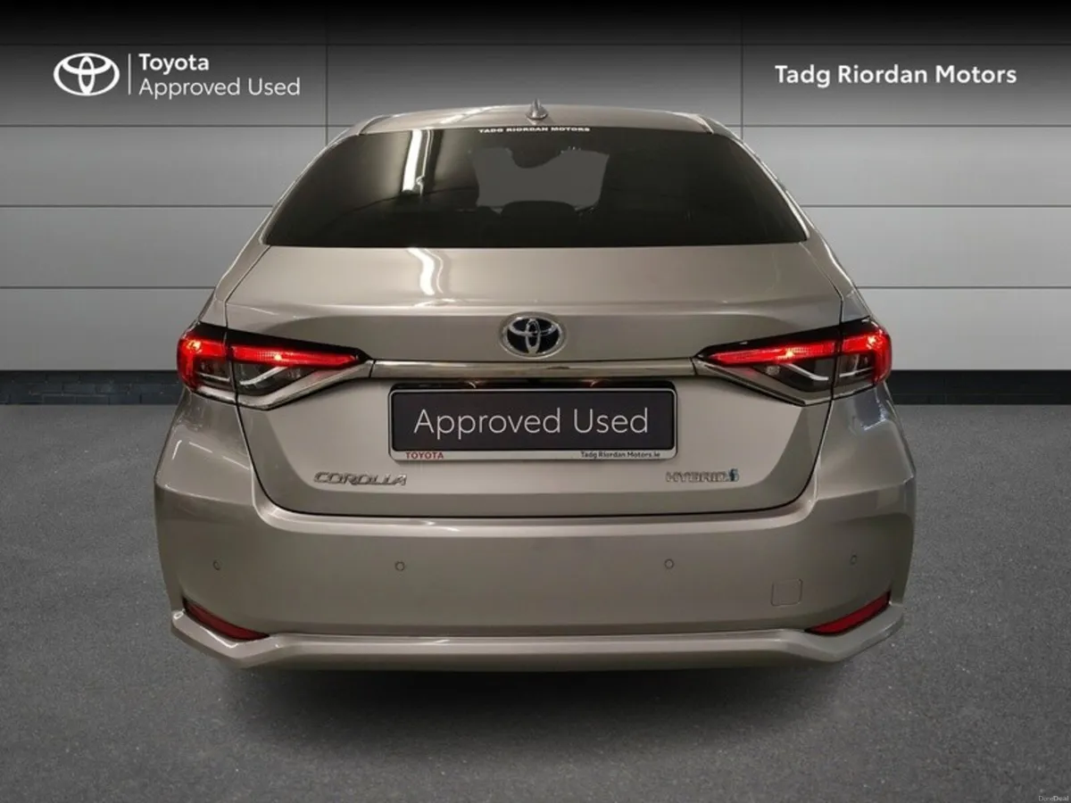 Toyota Corolla HYBRID SOL SALOON 4DR - Image 4