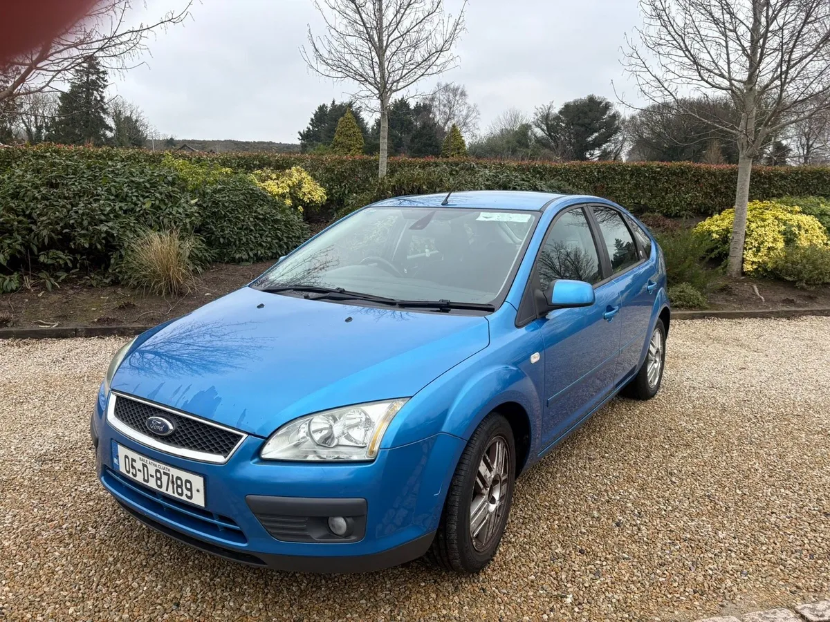 *FOR SALE* *FORD FOCUS GHIA* *PETROL/NEW NCT* - Image 3