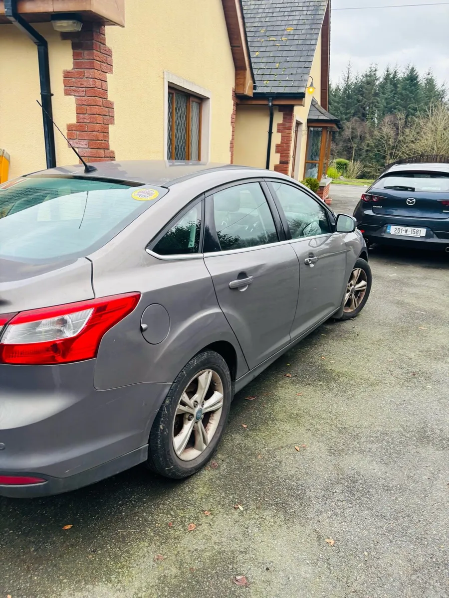 Ford Focus - Image 4