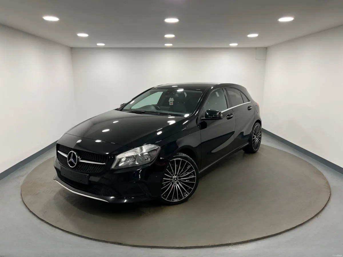 2017 Mercedes-Benz A-Class A180D AUTO - Image 3