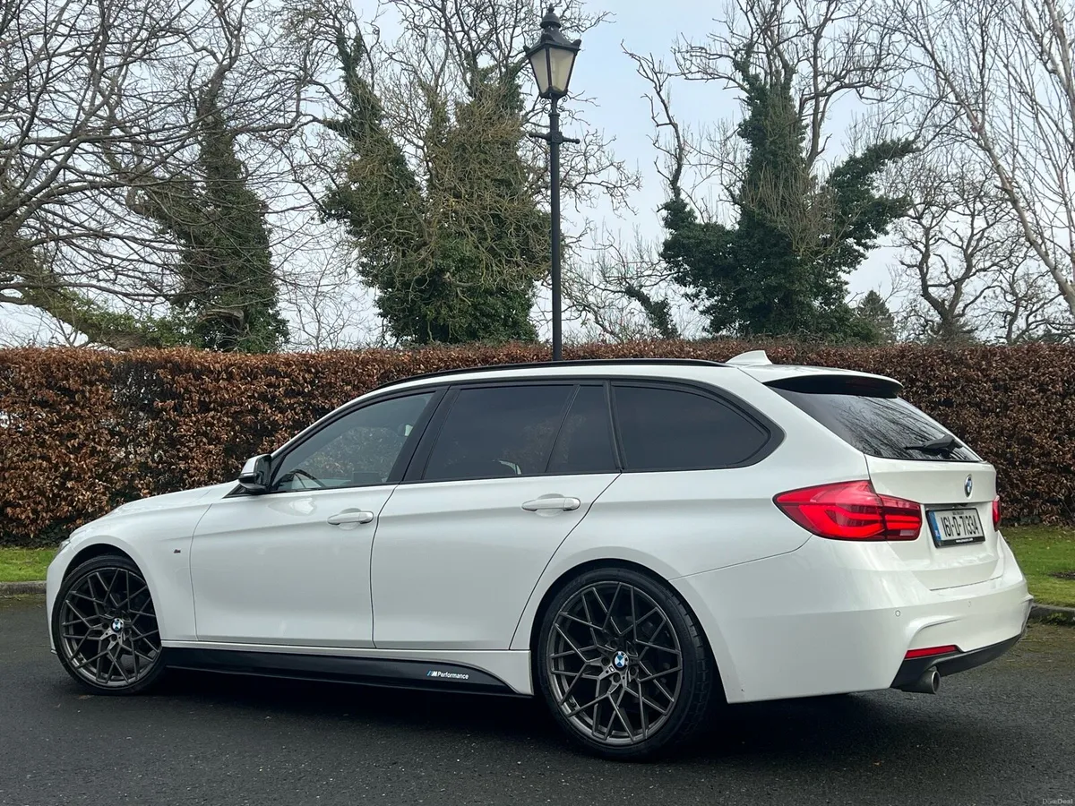161 BMW 3 series M-Sport - Image 4