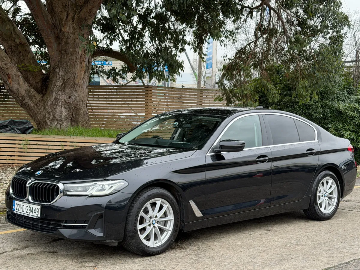 BMW 5-Series 2022..KEYLESS ENTRY..HEAD-UP DISPLAY - Image 3