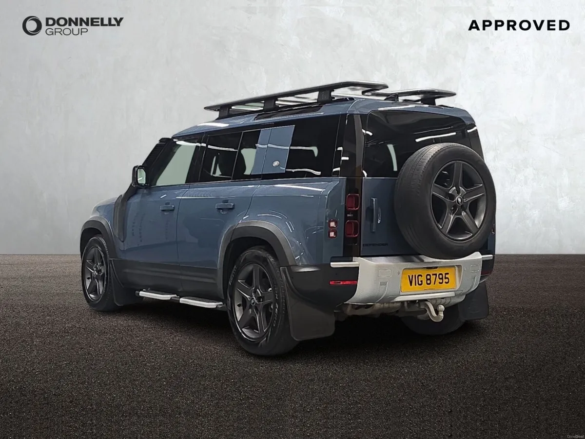 Land Rover Defender Diesel Estate SE - Image 2