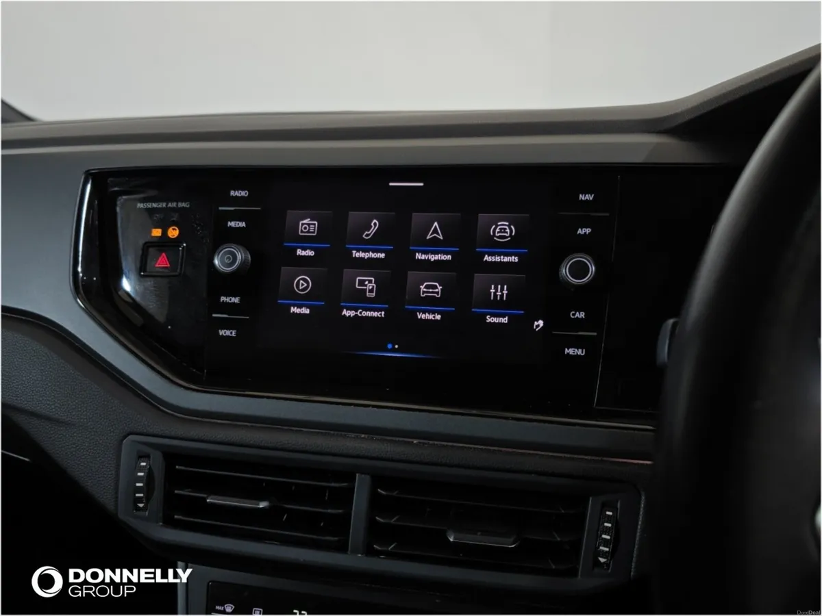 Volkswagen Polo Hatchback R-Line - Image 5