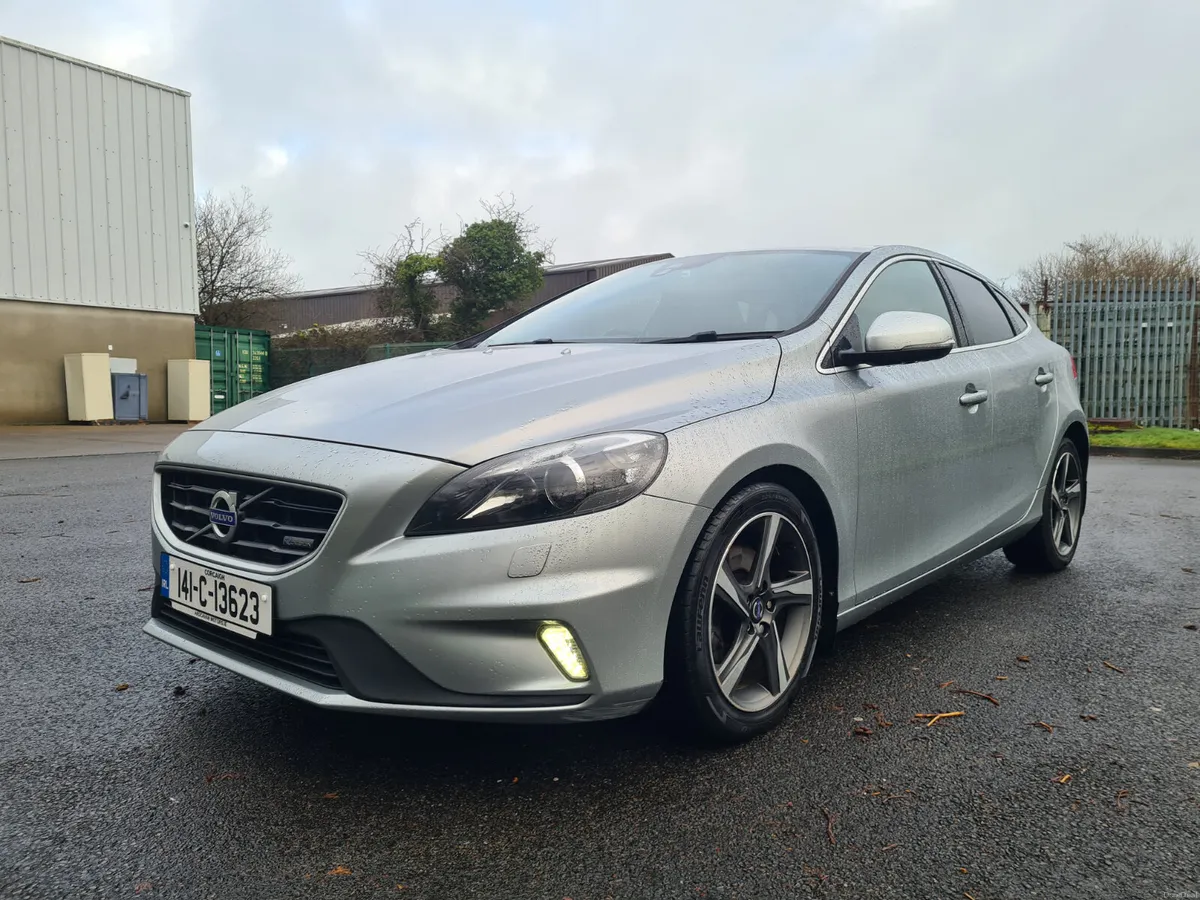 Volvo V40 R Design 2014 - Image 3