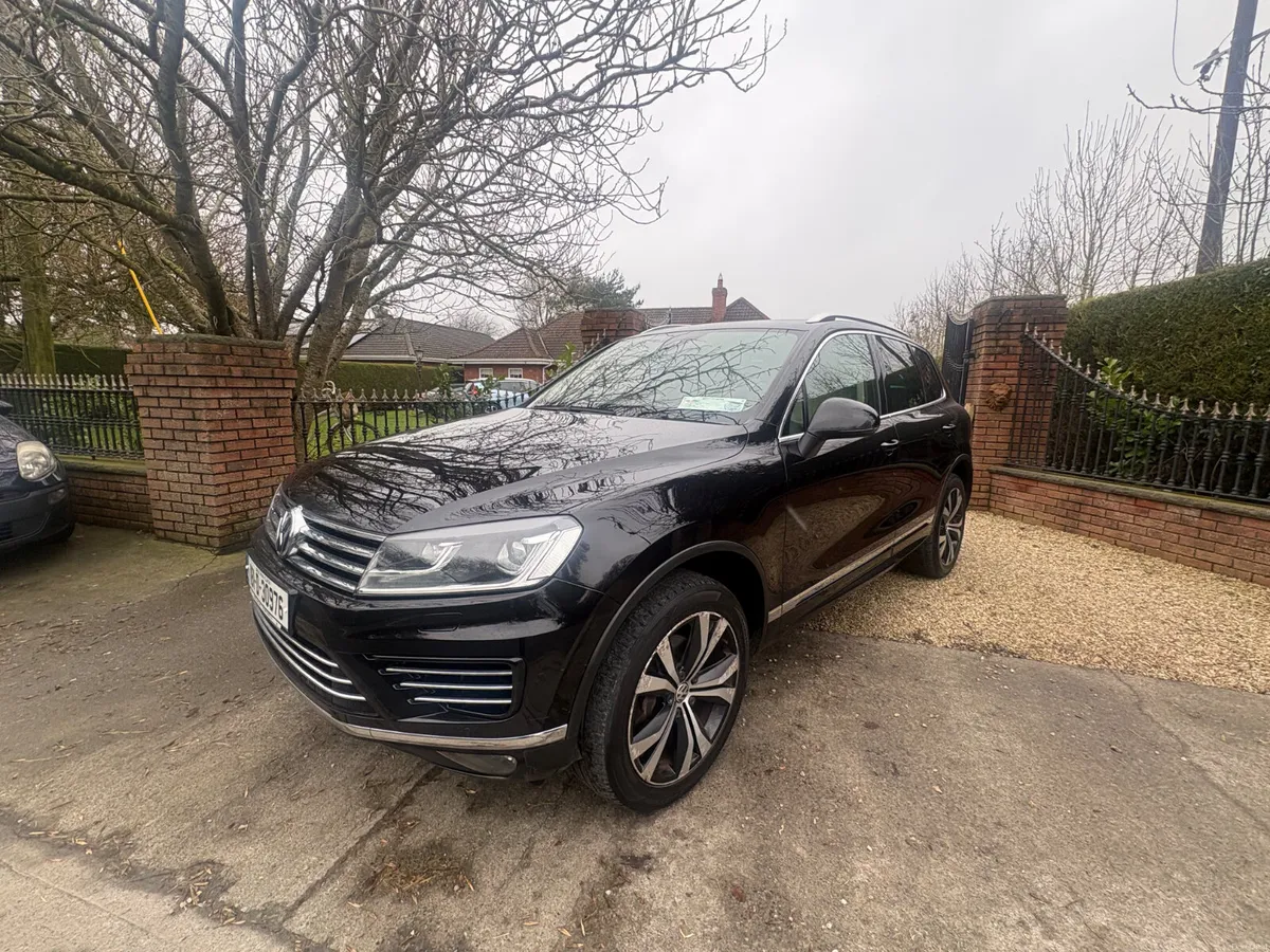 Volkswagen Touareg 2018 Rline - Image 1