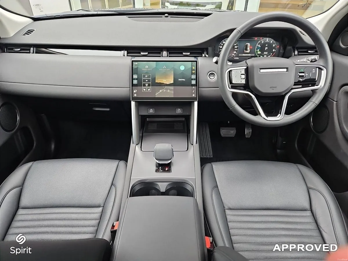 Land Rover Discovery Sport 1.5 I3 PHEV S Automatic - Image 4