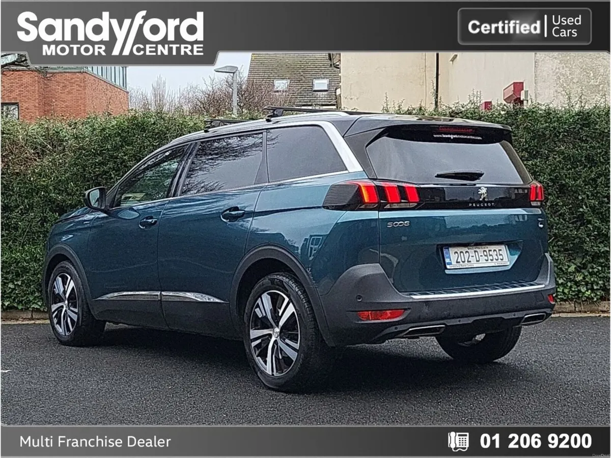 Peugeot 5008 1.2 GT LINE PureTech**PAN ROOF** - Image 4