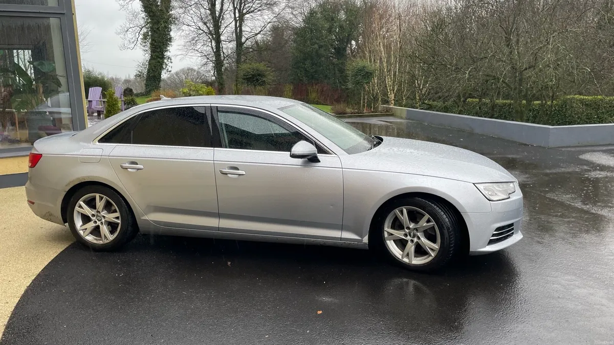 Audi A4 - Image 1