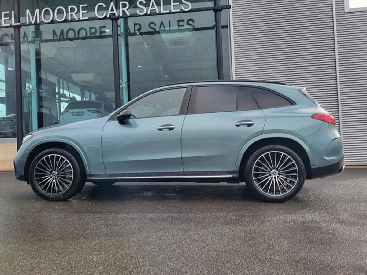 Mercedes-Benz GLC GLC220d 4MATIC AMG PREMIUM *(NIG - Image 5