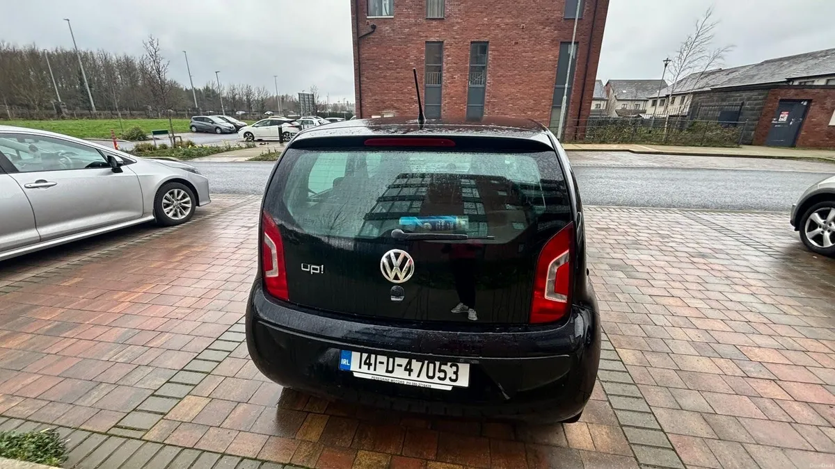 Volkswagen up! 2014 - Image 2