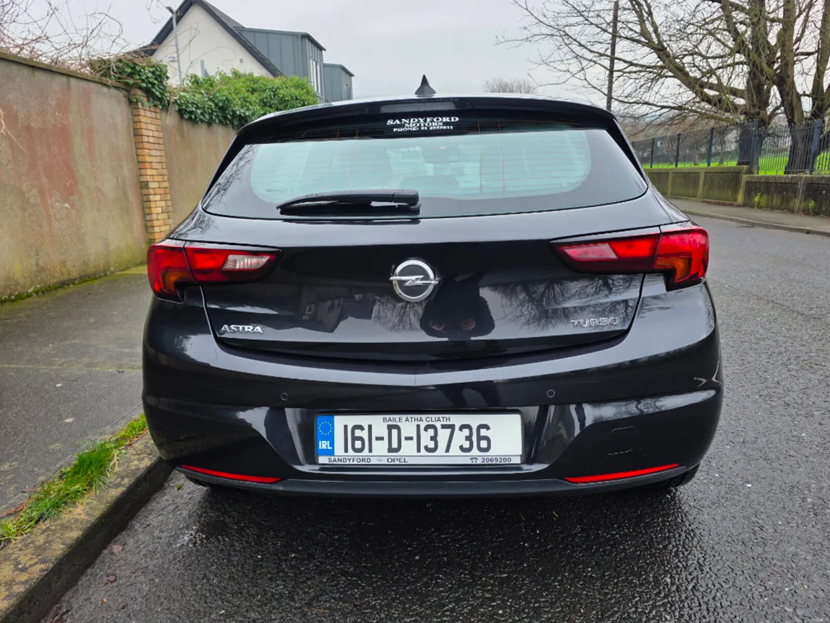Opel Astra SRI 1.4T 150PS 5DR - Image 4