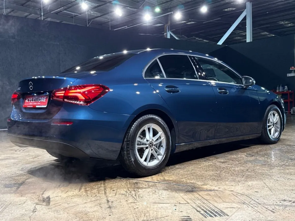 Mercedes-Benz A-Class A180 SALOON - HALF BLACK LEA - Image 4