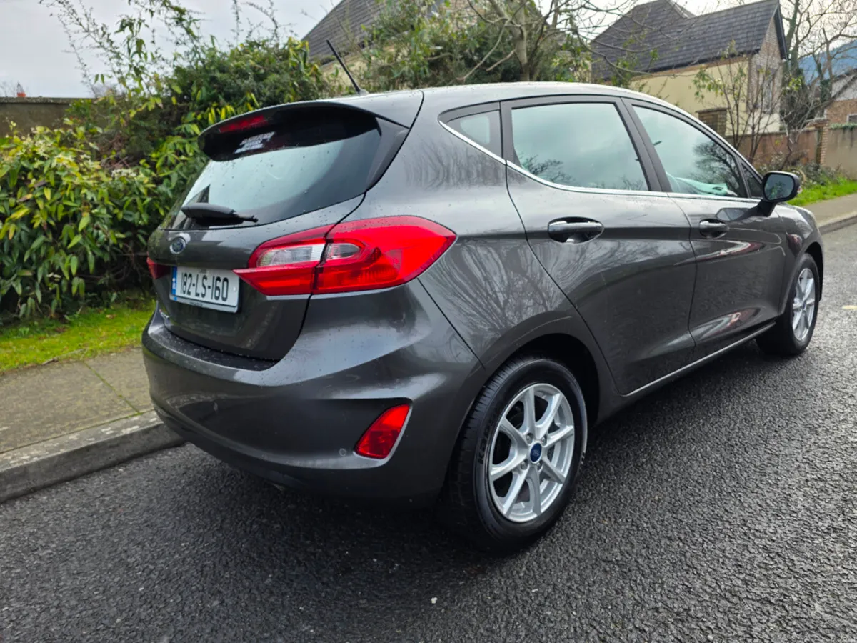 Ford Fiesta Titanium 1.10 85PS 5SPD 4DR - Image 3