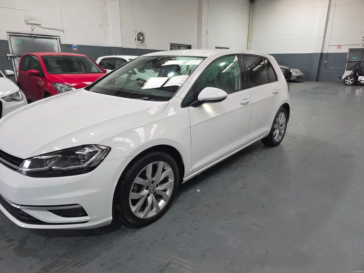 2018 VW Golf Highline 1.4 TSI DSG - Image 3
