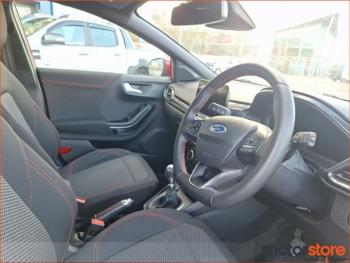 Ford Puma 1.0L EcoBoost Hybrid 155PS ST-Line - Image 3
