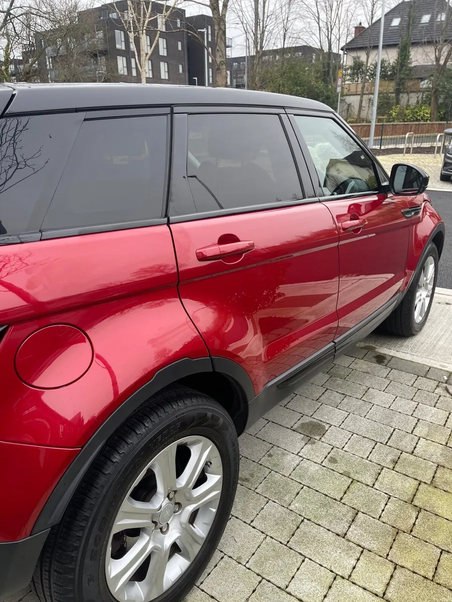 Land Rover Range Rover Evoque 2017 - Image 4