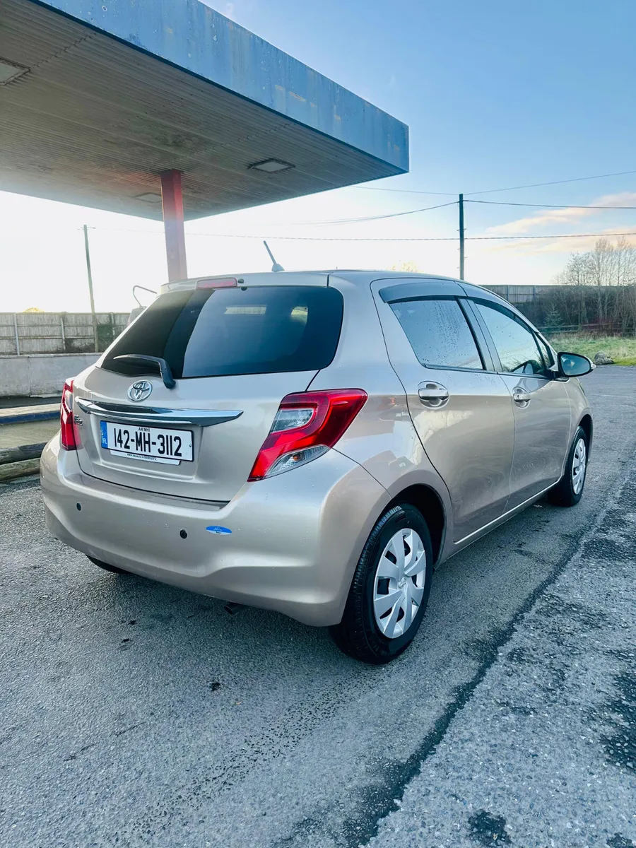Toyota Vitz 2014 - Image 4