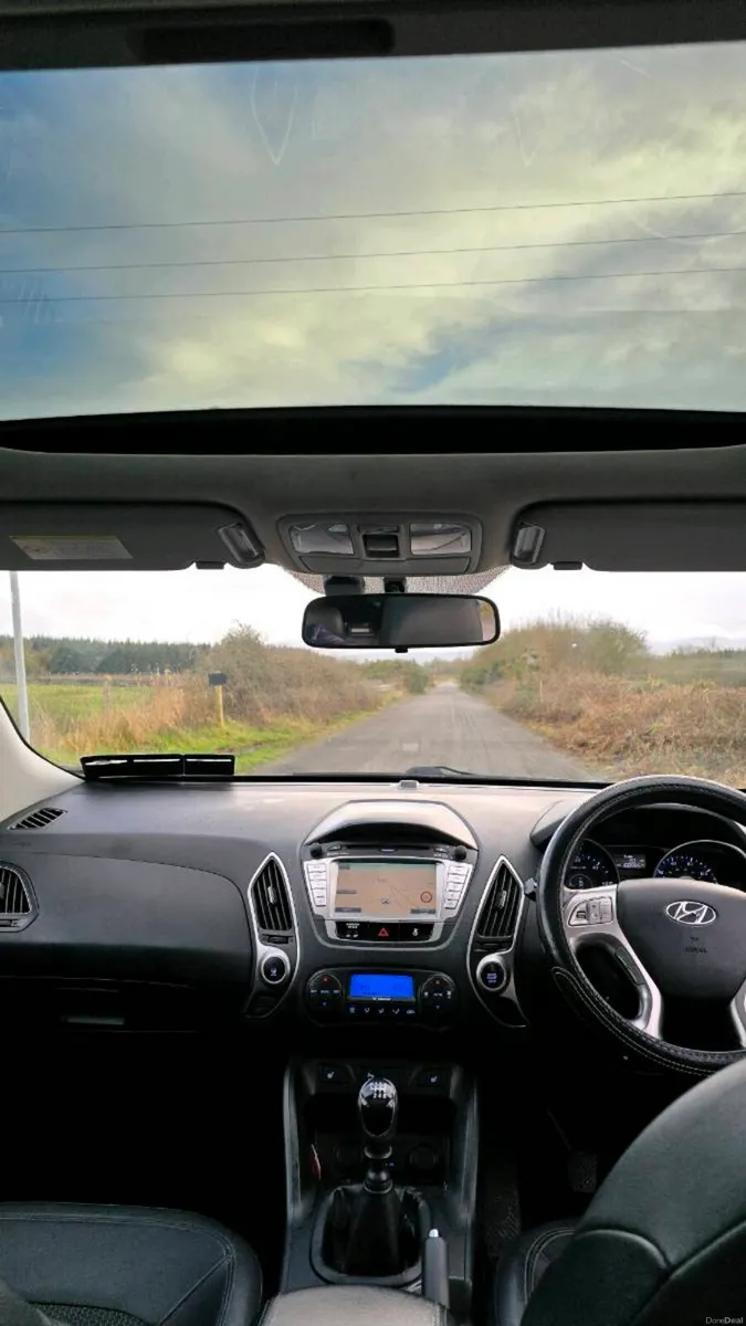 2011 Hyundai IX35 1.7 diesel high spec new nct - Image 3