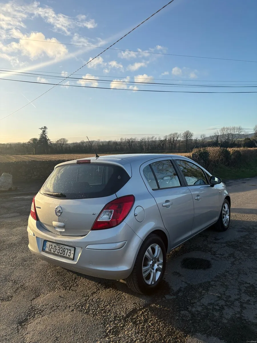 Opel Corsa *Automatic* - Image 4
