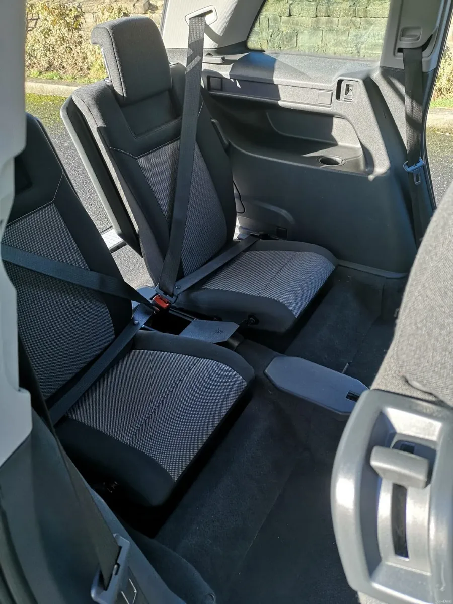 Vauxhall Zafira 2013 - Image 2