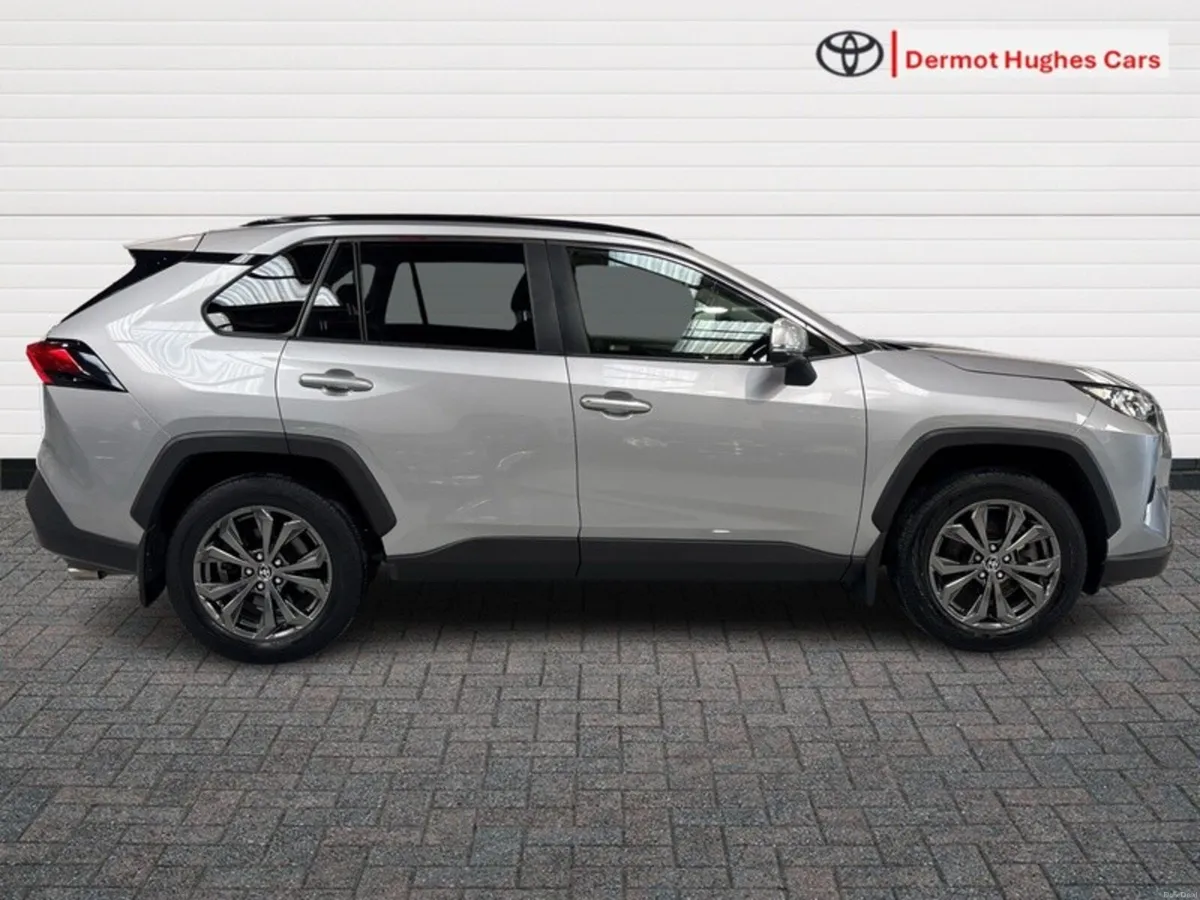 Toyota RAV4 HYBRID SOL 4DR AUTO - Image 3