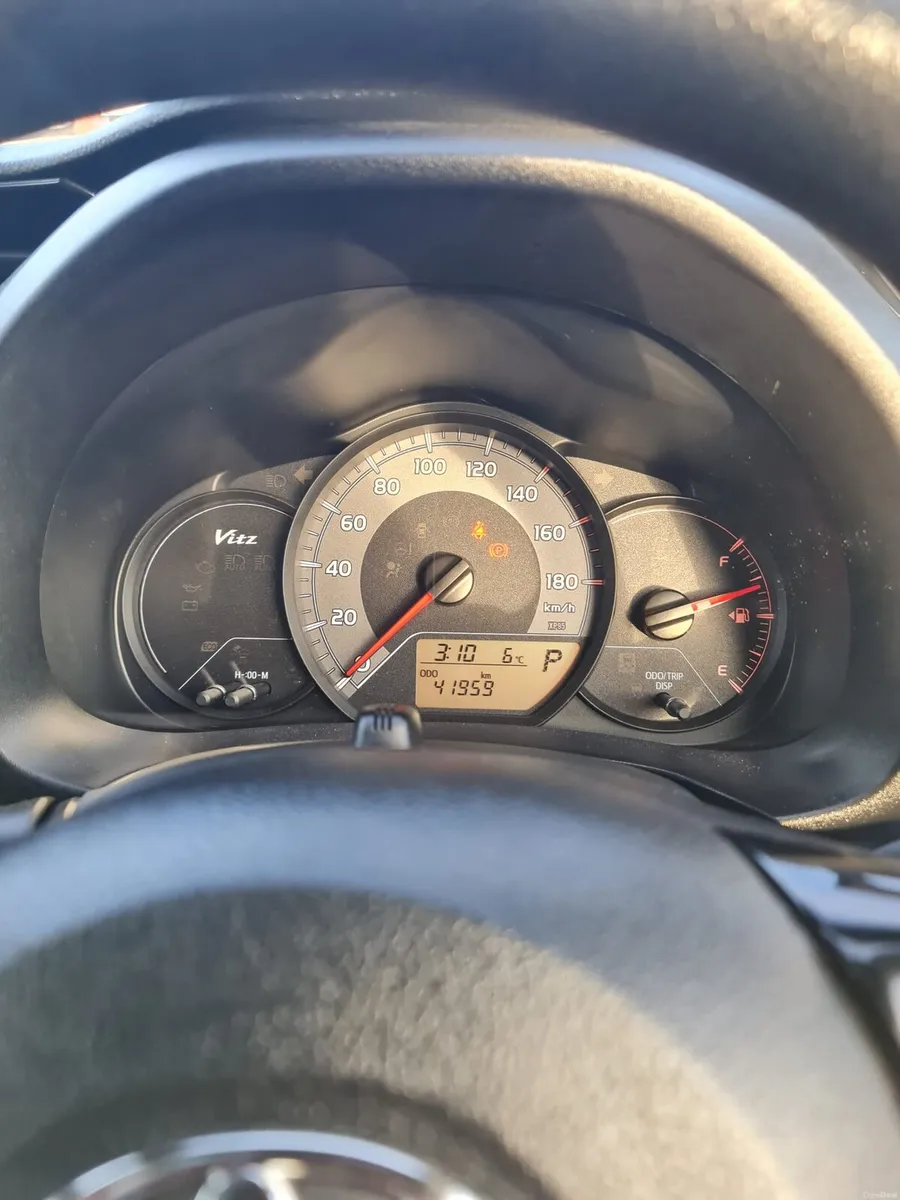Toyota Vitz 2016 1.0 - Image 3