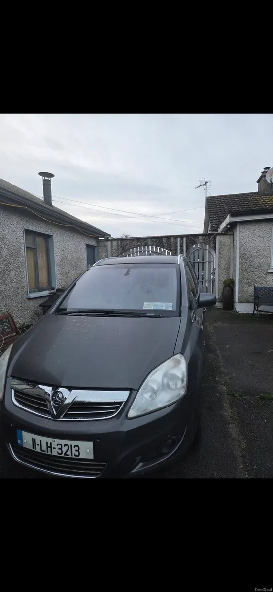 Vauxhall Zafira 1.7 CDTi ecoFLEX Elite – 7 Seater - Image 2