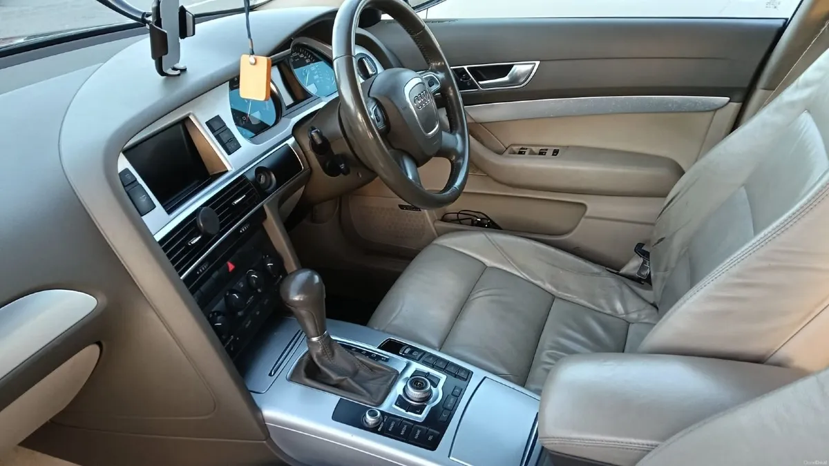 Text message only!!!Audi A6 2010 - Image 3