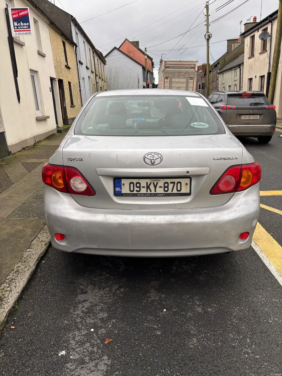 Toyota Corolla 2009 - Image 3